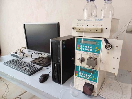 کارگاه عملی کروماتوگرافی مایع با کارایی بالا (HPLC)